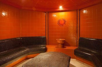Lotus Therme Hotel &amp; Spa