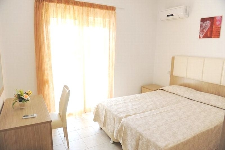 Hotel Apartments Gennadi Garden