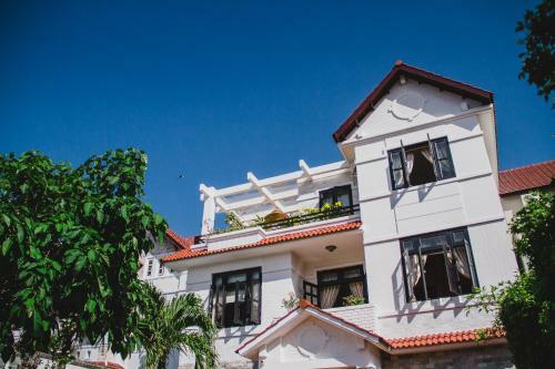 Villa Doan's Home