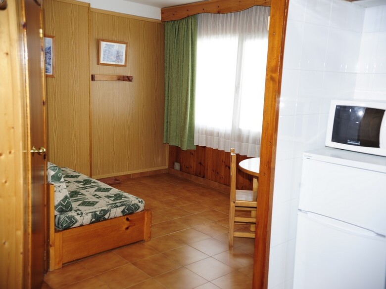 Apartamentos Pie De Pistas Mikka