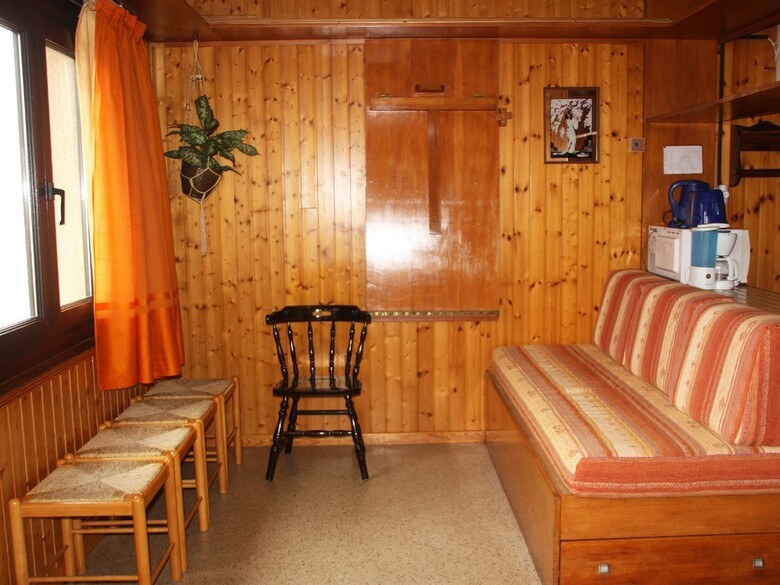 Apartamentos Pie De Pistas Mikka