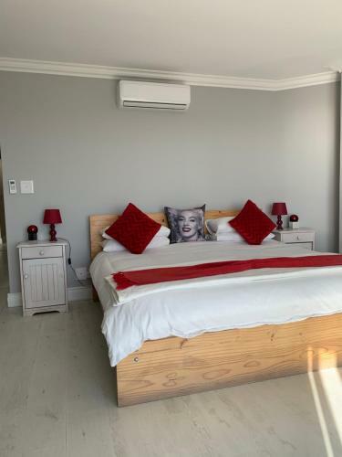 Hostal Oceansnest Guest House