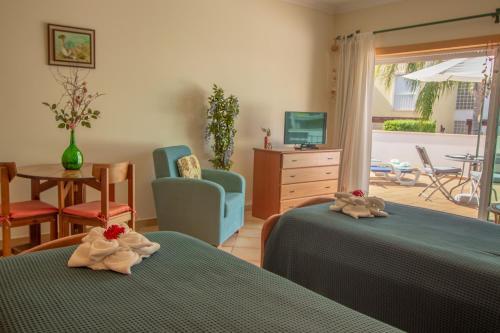 Hotel Old Village & Prestige