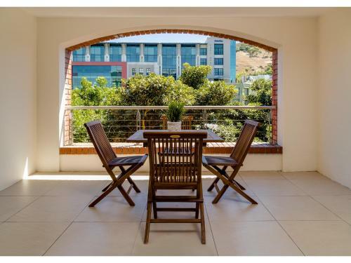 Rockwell Luxury Apartments