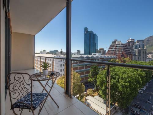 Rockwell Luxury Apartments