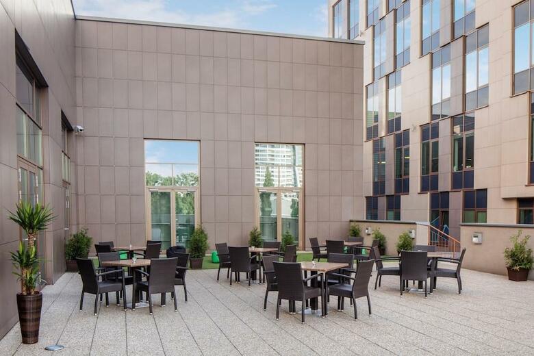Hotel Doubletree By Hilton Bratislava