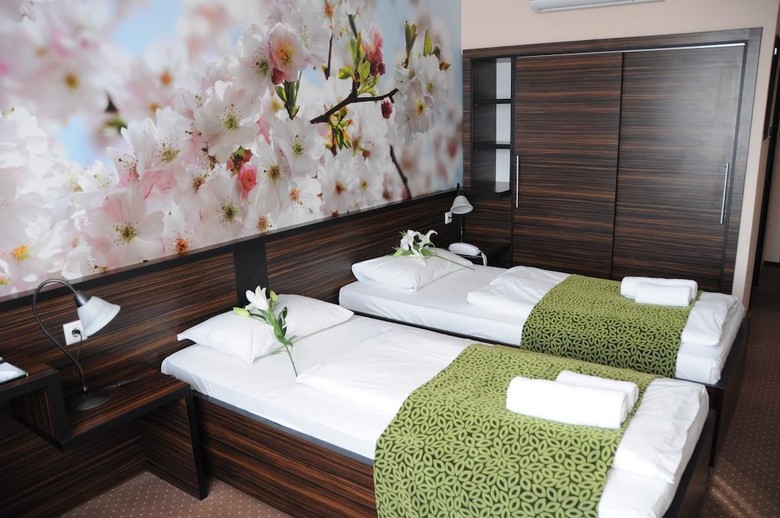 Green Hotel Budapest