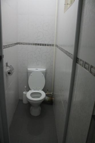 Parkview Hotel Room 711