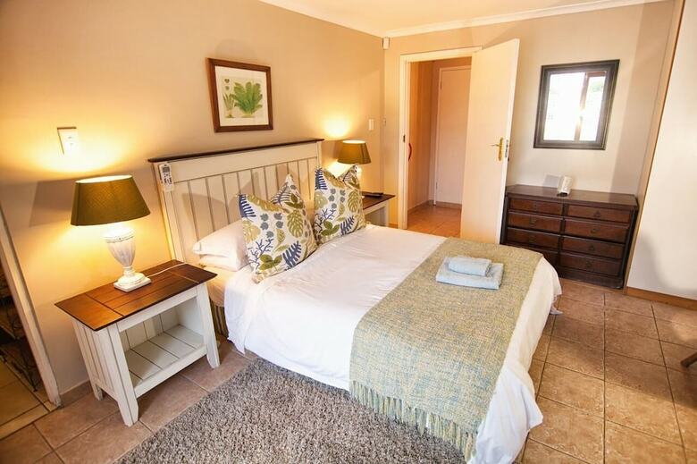Hostal Hilltop Manor