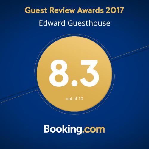 Hostal Edward Guesthouse