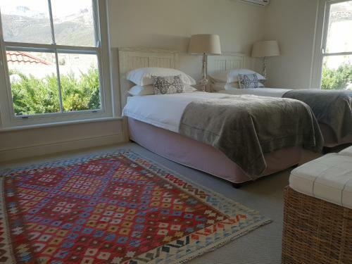 Hostal Maison D'ail Guest House