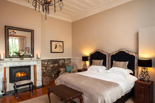 Hostal 11 Worcester-on-durban Guest House