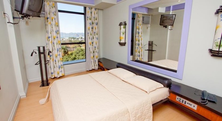 Diamond Hotel