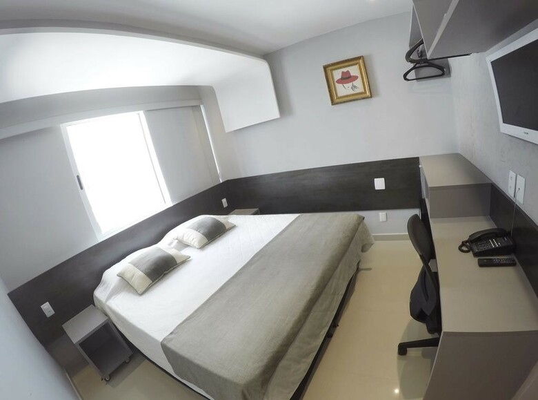 Hotel Dubl�
