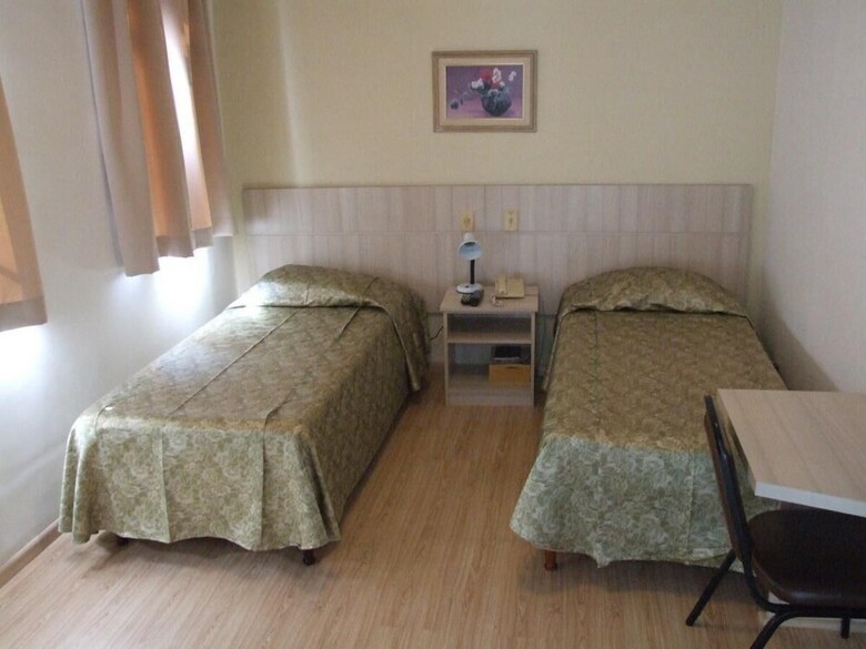 Gua�ra Palace Hotel