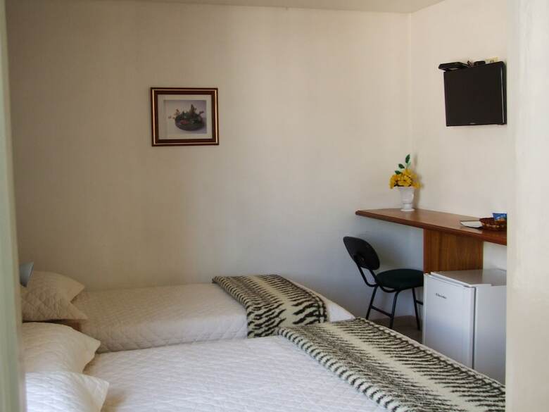 Gua�ra Palace Hotel