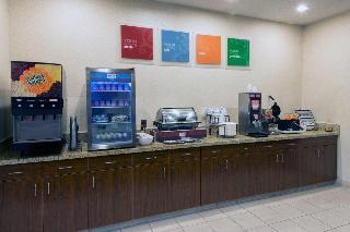 Hotel Comfort Inn & Suites North