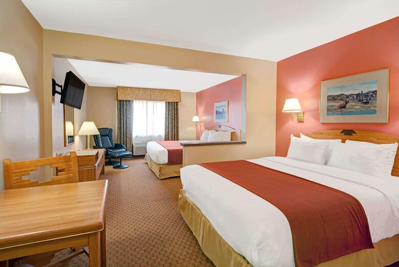 Hotel Days Inn And Suites Airport Albuquerque