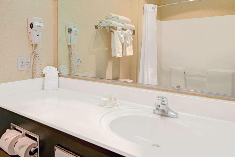 Hotel Days Inn And Suites Airport Albuquerque