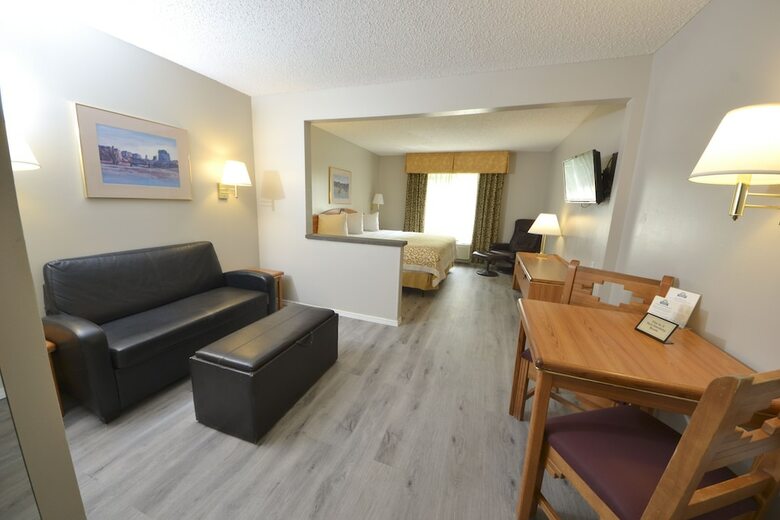 Hotel Days Inn And Suites Airport Albuquerque