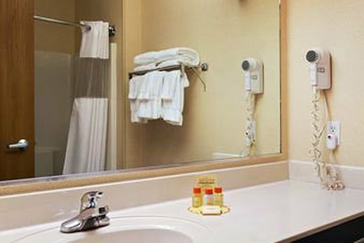 Hotel Days Inn And Suites Airport Albuquerque
