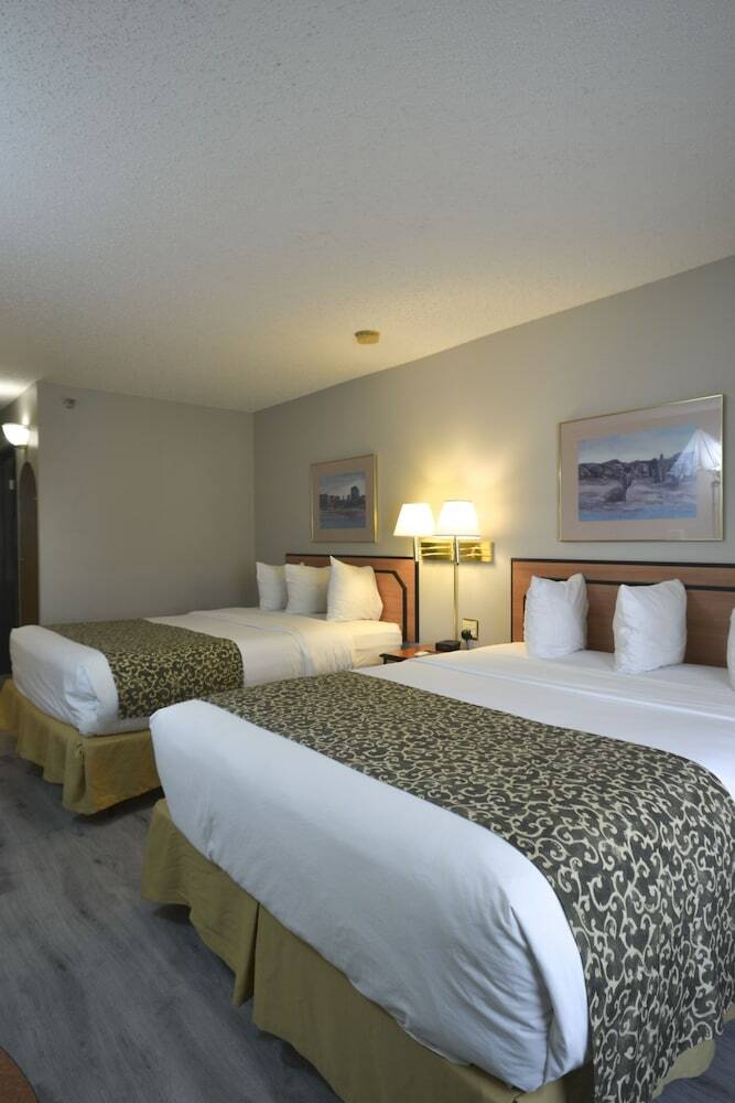 Hotel Days Inn And Suites Airport Albuquerque