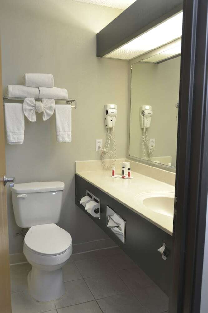 Hotel Days Inn And Suites Airport Albuquerque