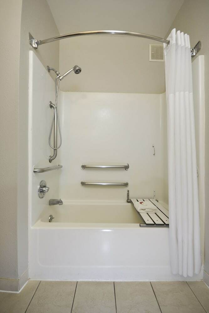 Hotel Days Inn And Suites Airport Albuquerque