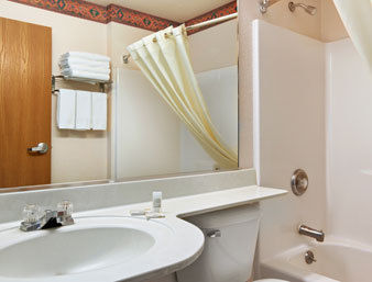 Hotel Microtel Inn And Suites By Wyn