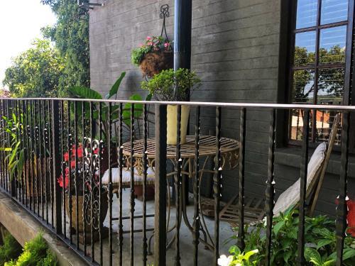 Hostal Amanzi Guest House