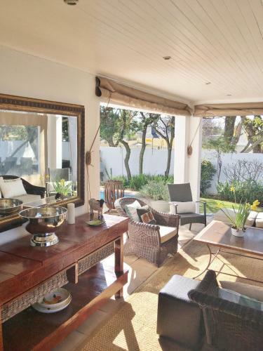 Hostal Maison Jacaranda