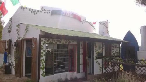 Hostal Na-na-be Guest Lodge