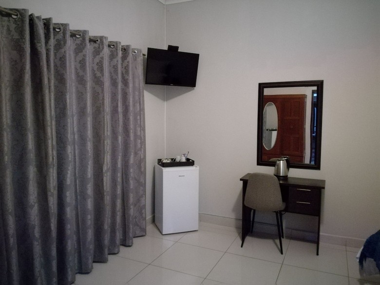 Hostal Villa Tropicana