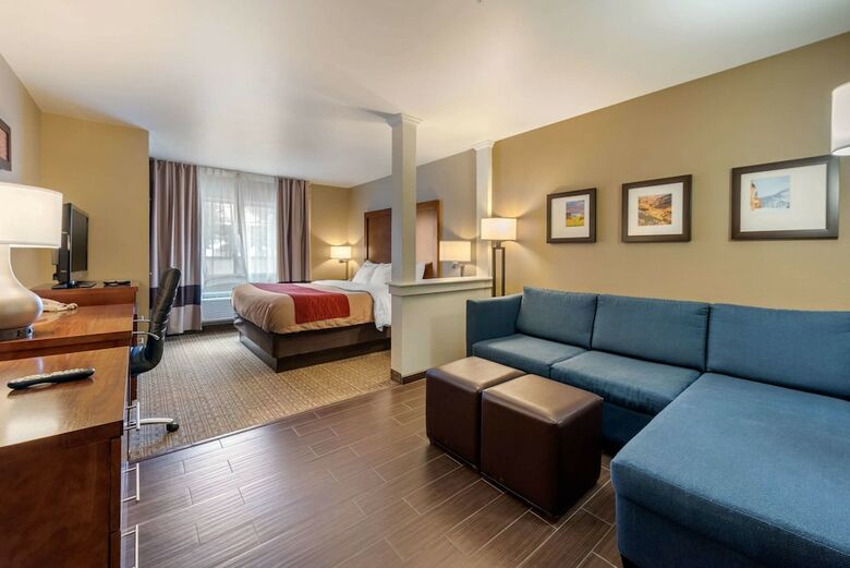 Hotel Comfort Inn