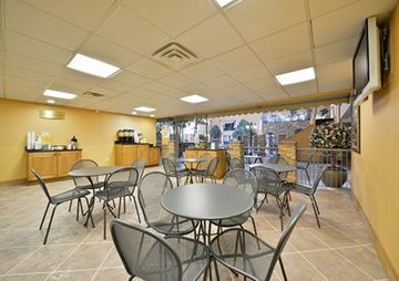Hotel Quality Inn & Suites Starlite