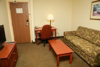 Hotel Super 8 Amherst Ns