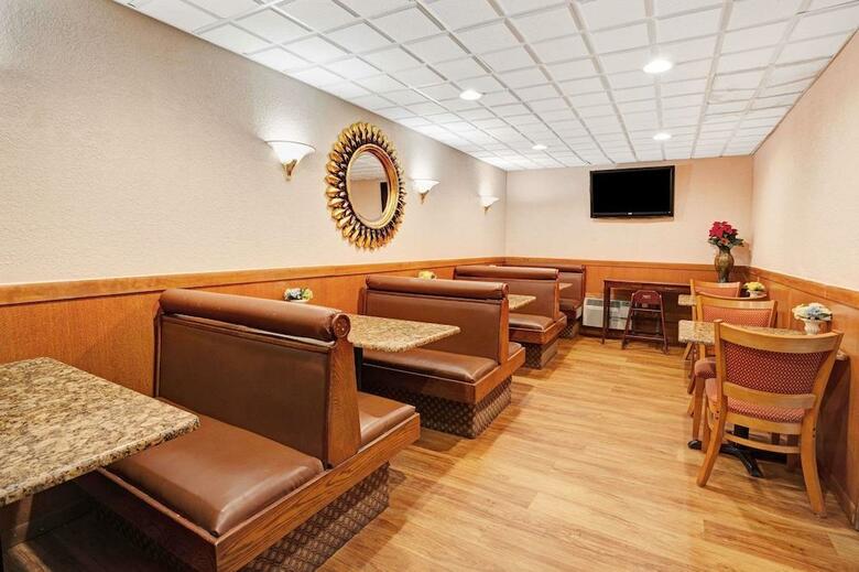 Hotel Days Inn Ann Arbor