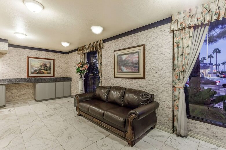 Hotel Days Inn Anaheim West