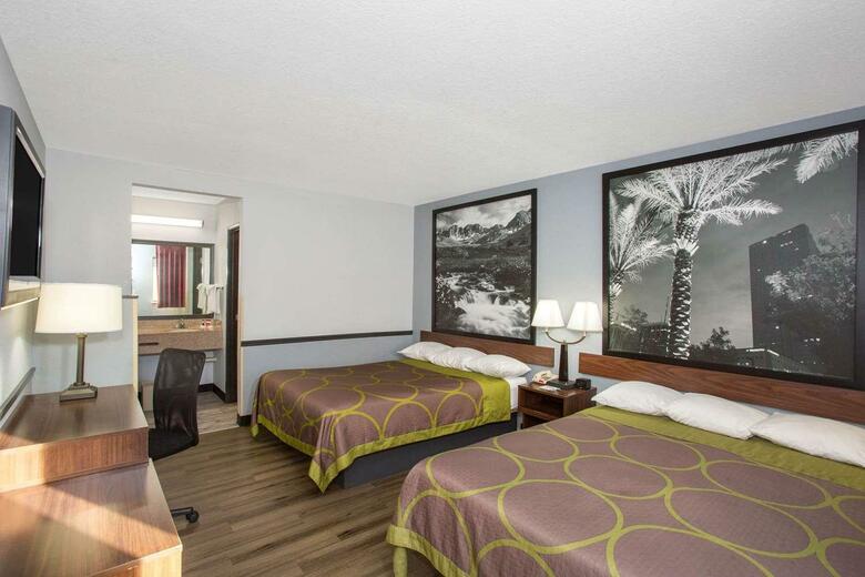 Hotel Super 8 Naples