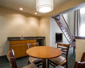 Hotel Comfort Suites Appleton Airport