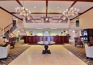 Hotel Comfort Suites Appleton Airport