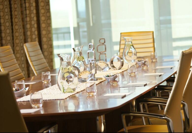 Renaissance Arlington Capital View Hotel April2011