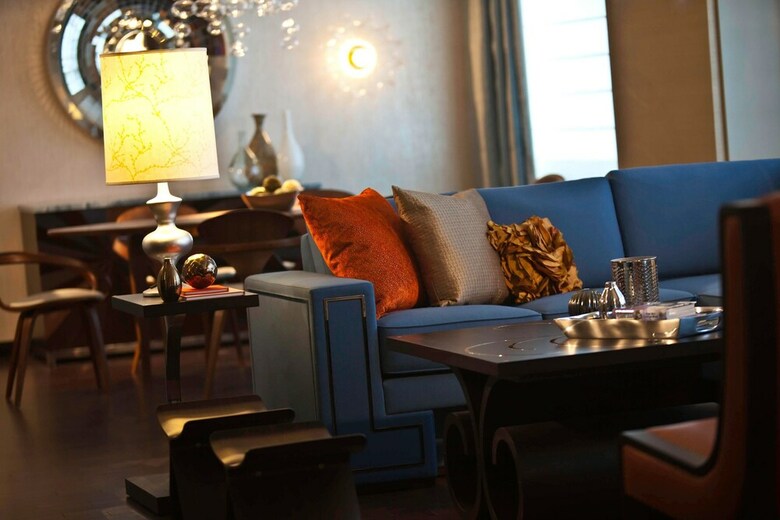 Renaissance Arlington Capital View Hotel April2011