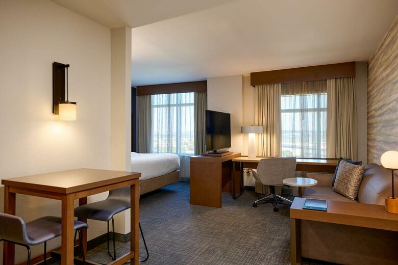 Hotel Residence Inn Arlington Capital View