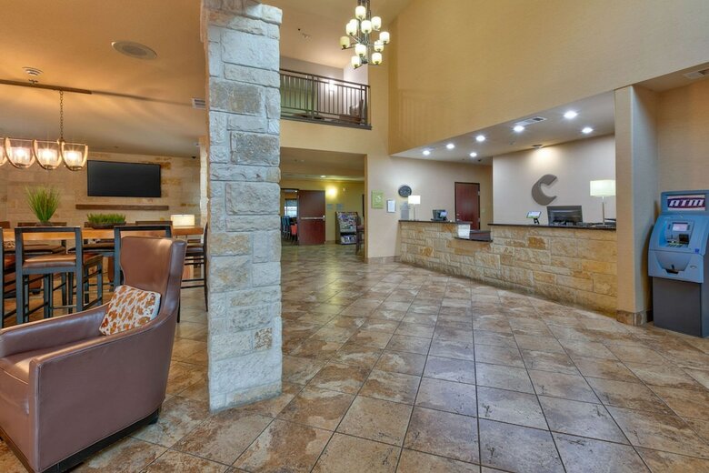 Hotel Comfort Suites Arlington