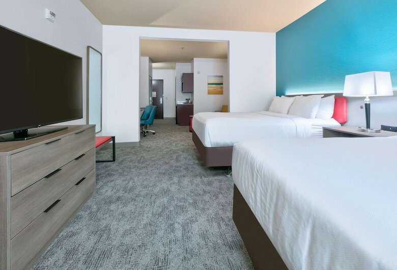 Hotel Comfort Suites Arlington