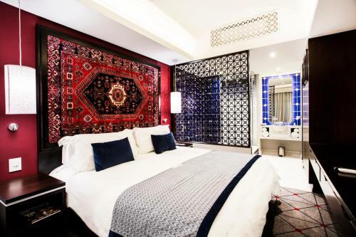Meropa Hotel
