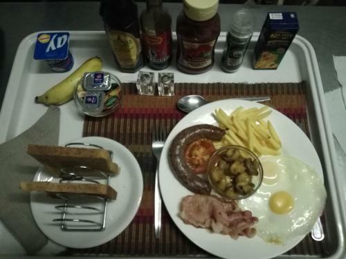 Hostal Adam's Eden Guest House