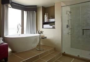 Renaissance Atlanta Waverly Hotel