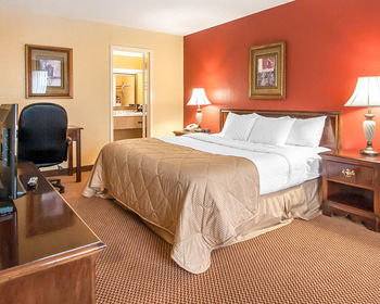 Lexington Hotel University Convention Center